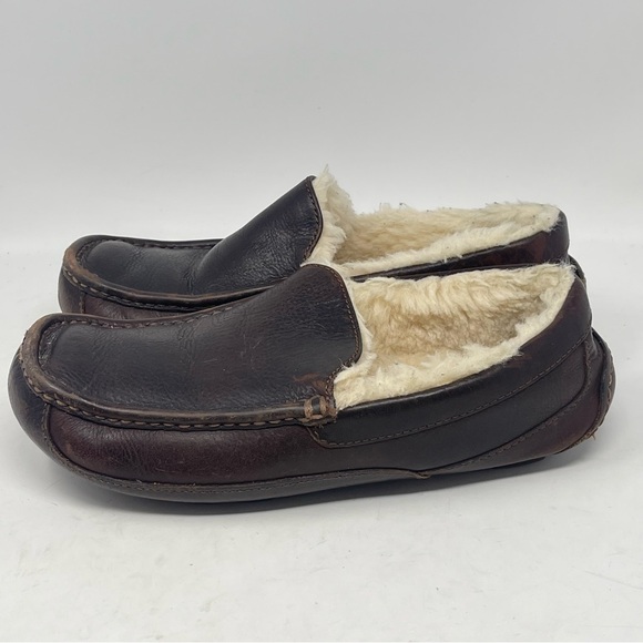 UGG Ascot Slippers Mens 8 Brown Leather Sheepskin Slip On Fur Lined Moccasion - Picture 2 of 15